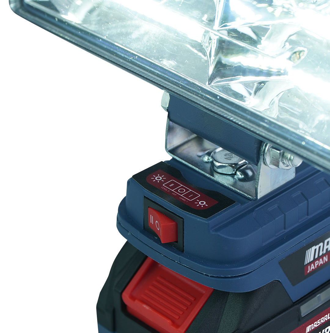ไฟฉายสปอร์ตไลท์ไร้สาย 8 นิ้ว  (CORDLESS FLASHLIGHT) SCLF-905